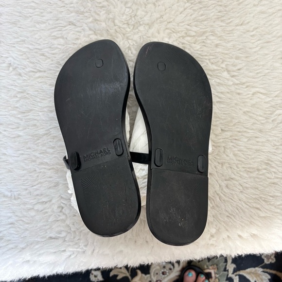 Michael Kors Black Jelly Plastic Flip Flops with Gold Emblem size 7.5 - Picture 9 of 9